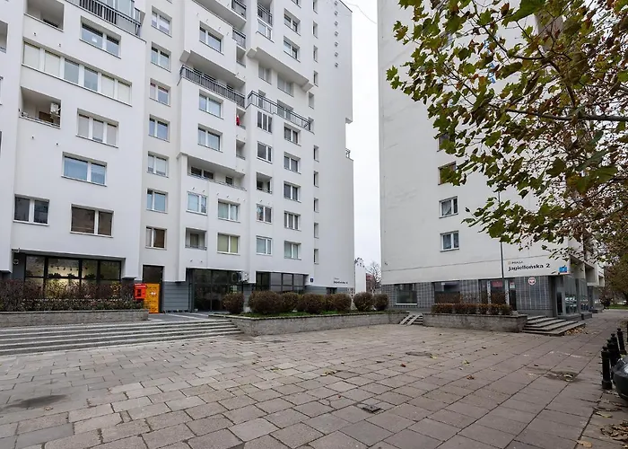 Appartement Jagiellonska 4 Prywatne Mieszkanie Z Balkonem I Bezplatnym Parkingiem 300m Od Stadionu Narodowego Samodzielne Zameldowanie! Self Check-in System! *