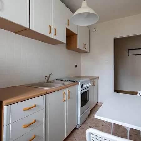 Apartman Jagiellonska 4 Prywatne Mieszkanie Z Balkonem I Bezplatnym Parkingiem 300m Od Stadionu Narodowego Samodzielne Zameldowanie! Self Check-in System! *